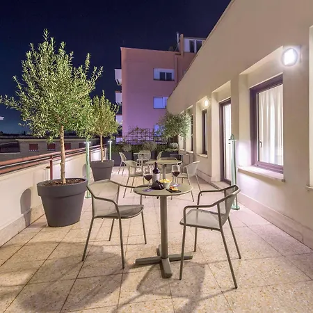 Mercure Piazza Bologna 3*