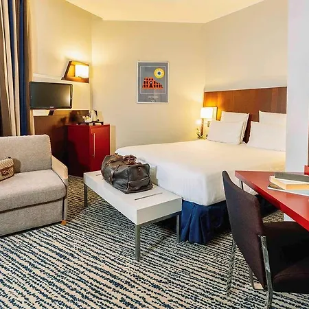Otel Mercure Piazza Bologna