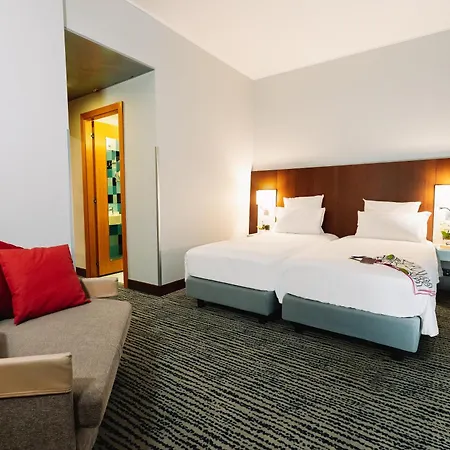 Mercure Piazza Bologna Otel 3*