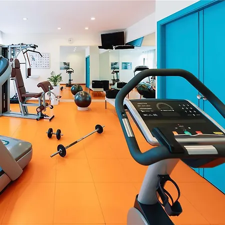 Otel Mercure Piazza Bologna 3*