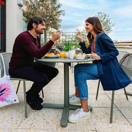 Hotell Mercure Piazza Bologna 3*