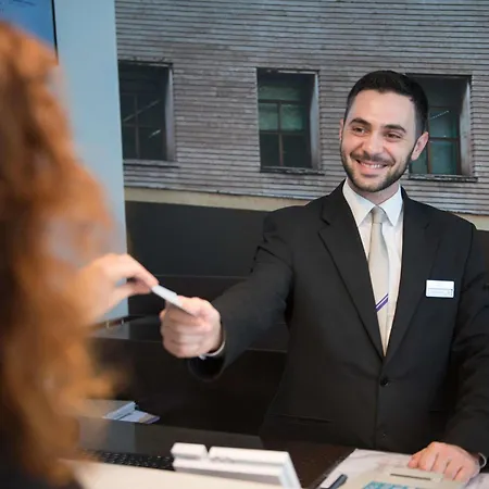 Ξενοδοχείο Mercure Piazza Bologna 3*