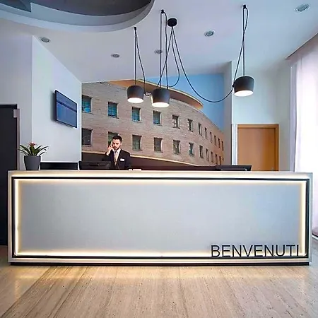 Mercure Piazza Bologna