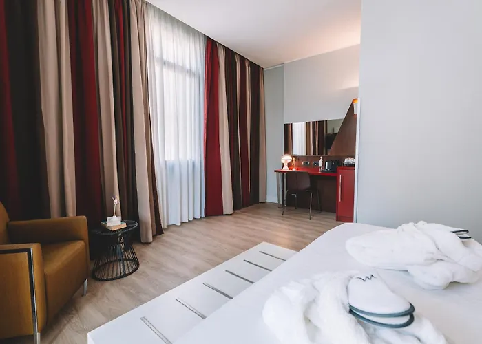 Mercure Piazza Bologna Hotel