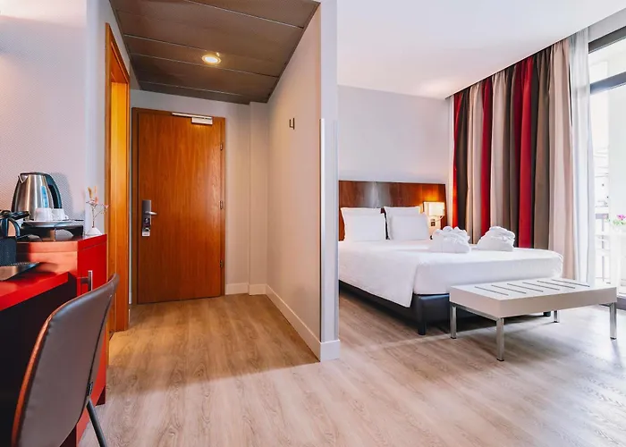 Mercure Piazza Bologna 3*