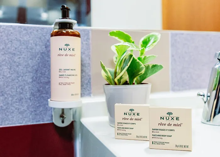 Mercure Piazza Bologna 3*