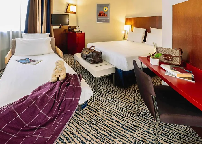 Hotel Mercure Piazza Bologna 3*